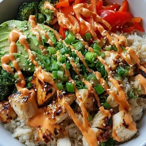 Bang Bang Chicken Bowl with rice, chicken, and sauce